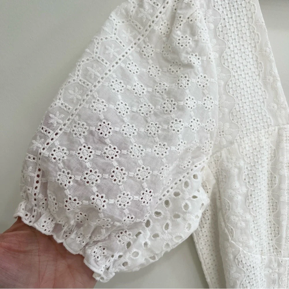 Blank NYC White Eyelet Puff Sleeve Romper Downtown Vibes Coastal Cowgirl Large